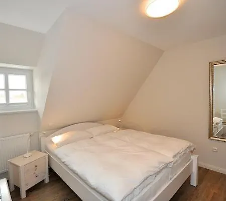 Doppelhaushaelfte Huus Freeden 1 Dom wakacyjny *