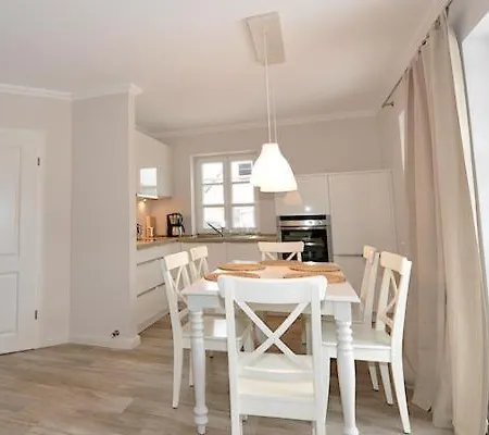 Doppelhaushaelfte Huus Freeden 1 * Böhl